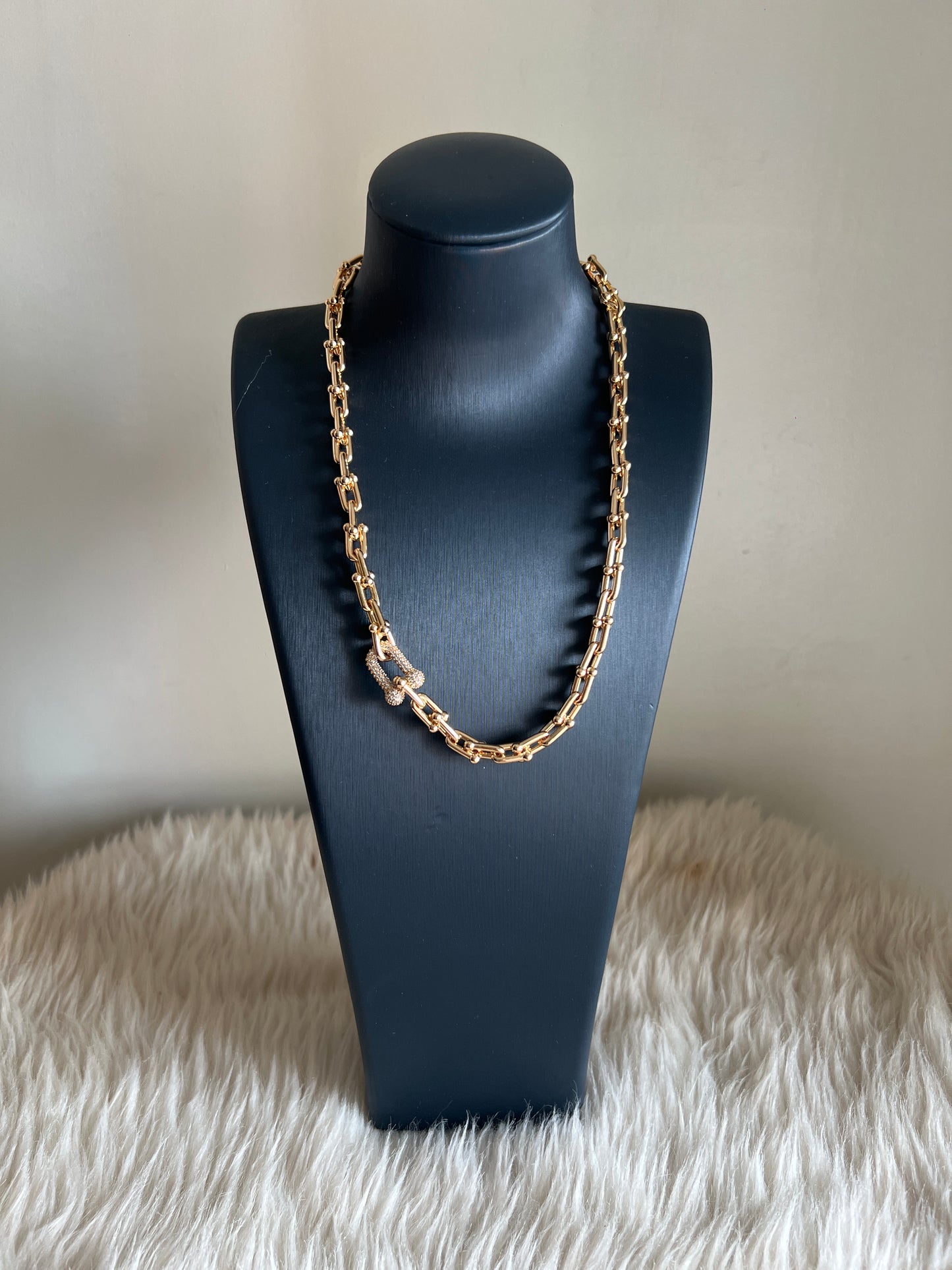 Lady Necklace