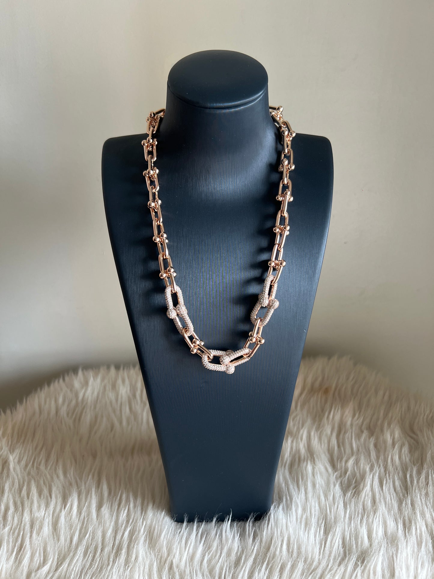 Lady Necklace