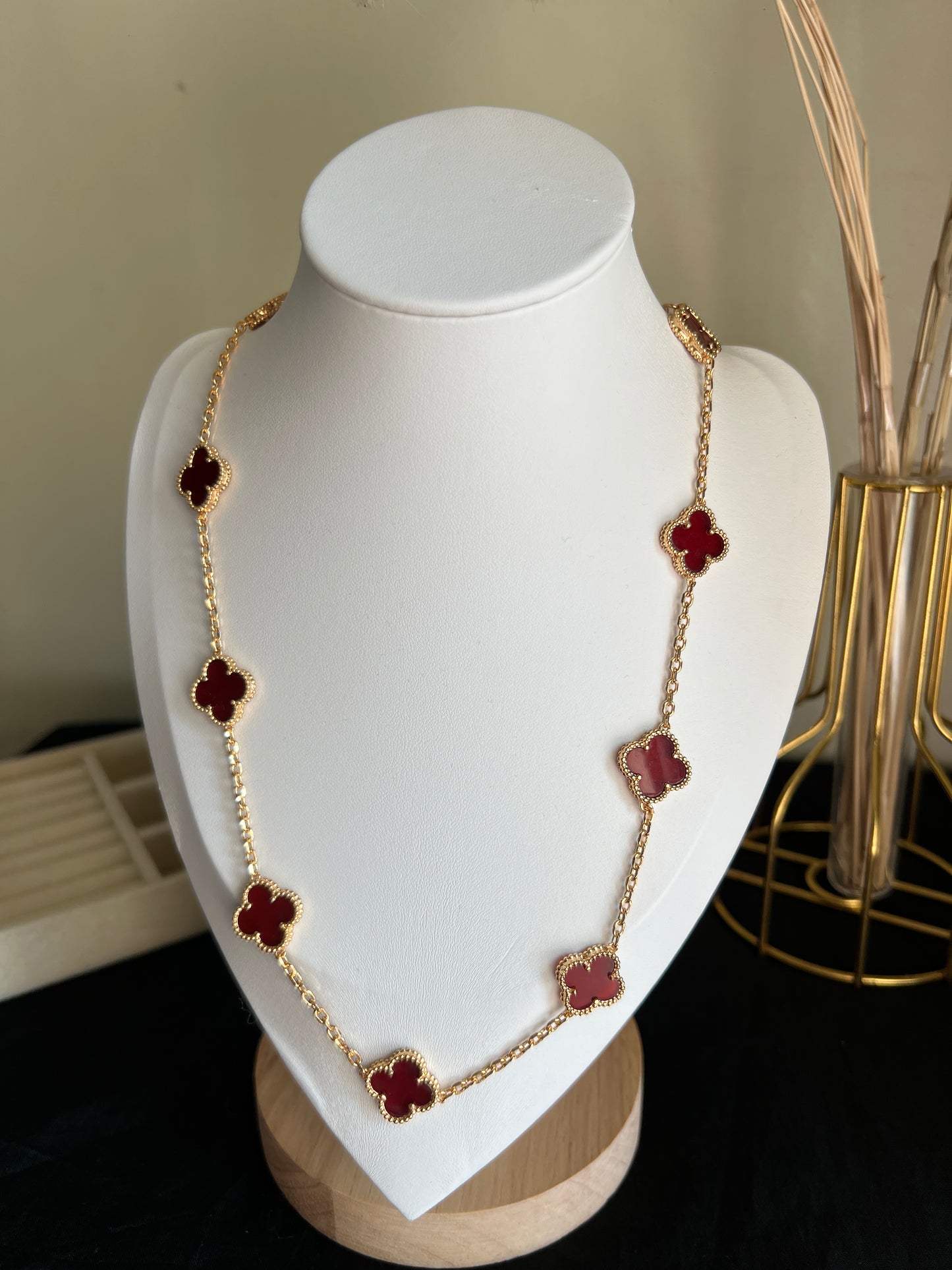Alhambra Carnelian Necklace