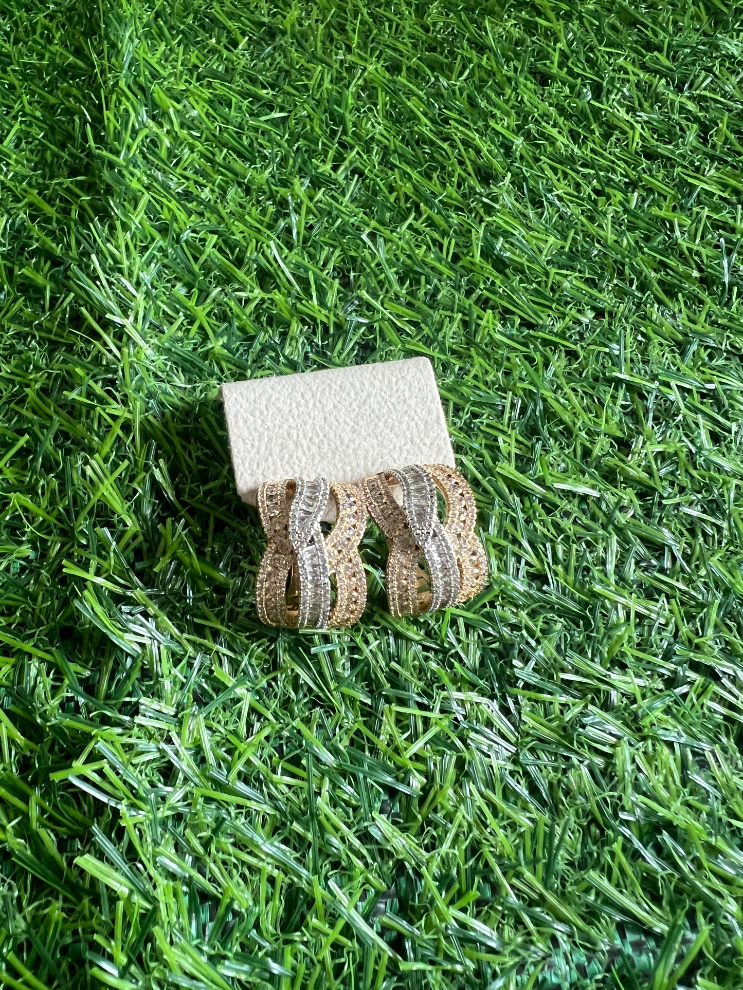 two-tone hoop earrings