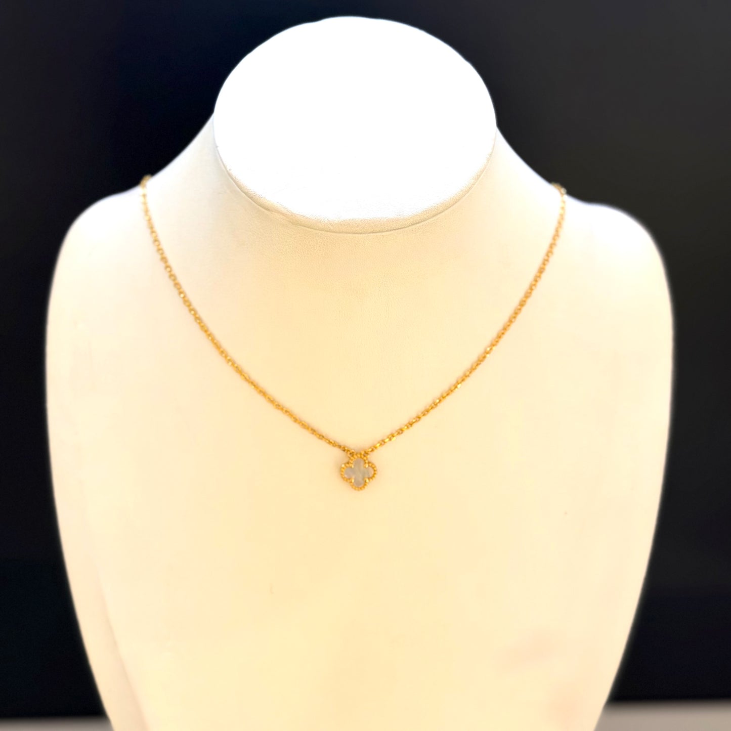 Alhambra Necklace