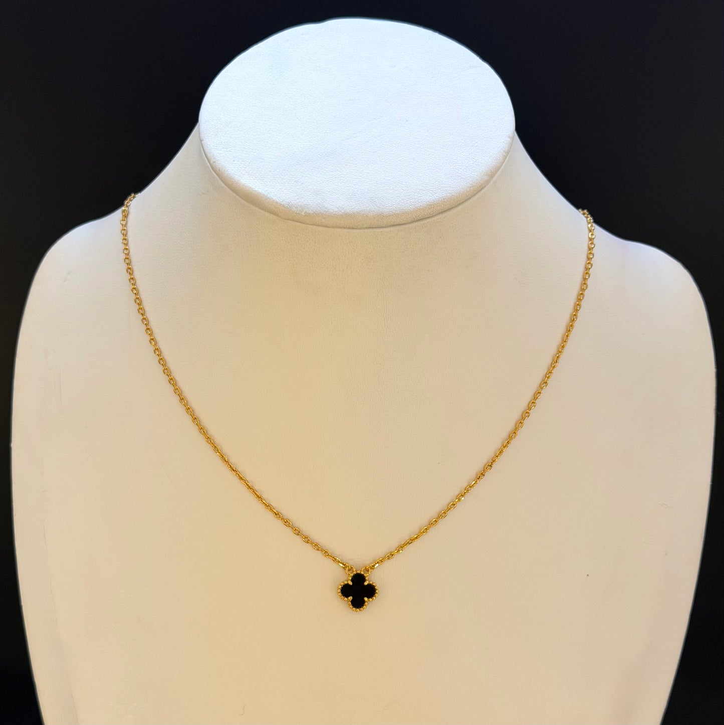 Alhambra Necklace