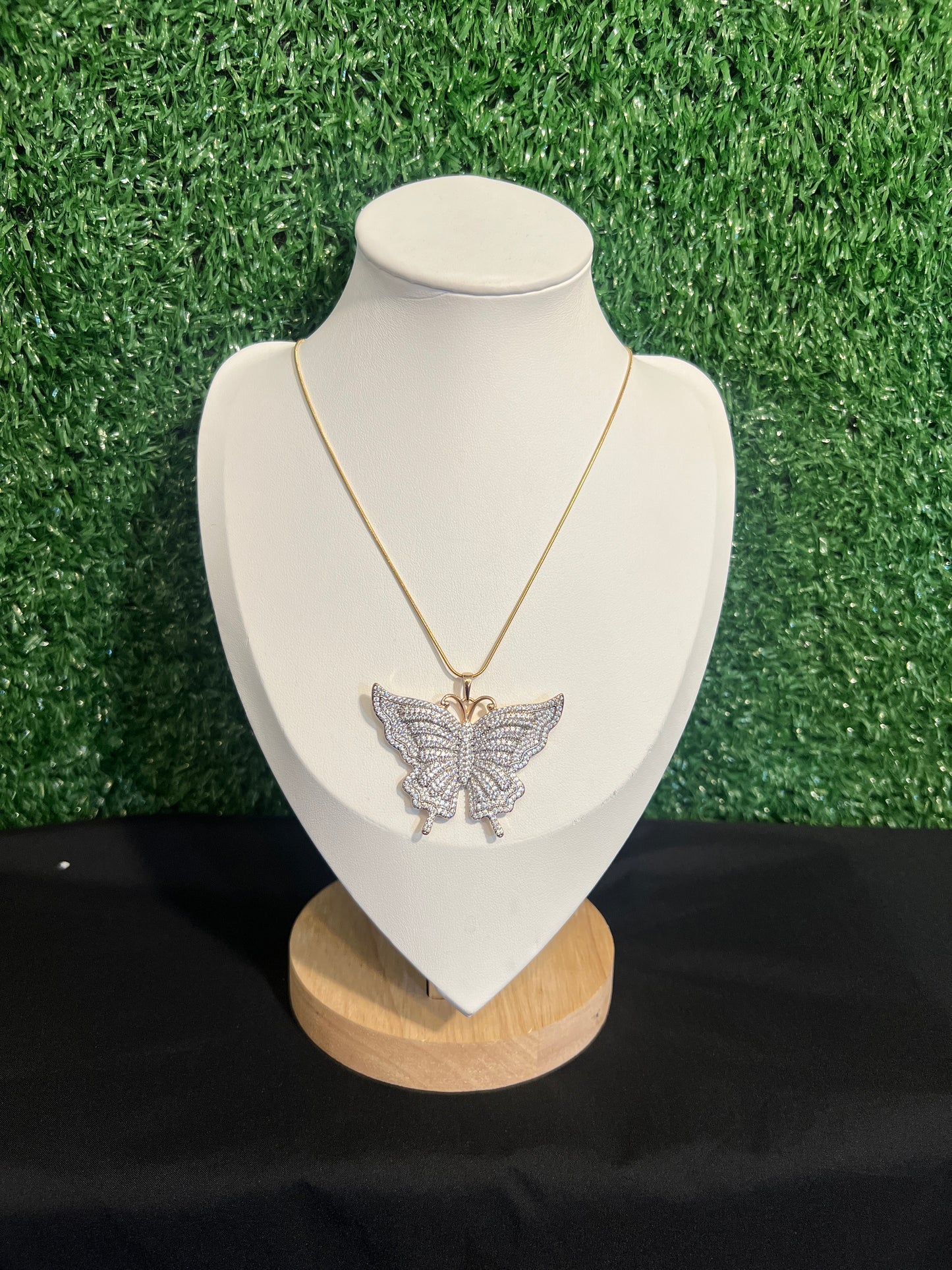 Samra Necklace