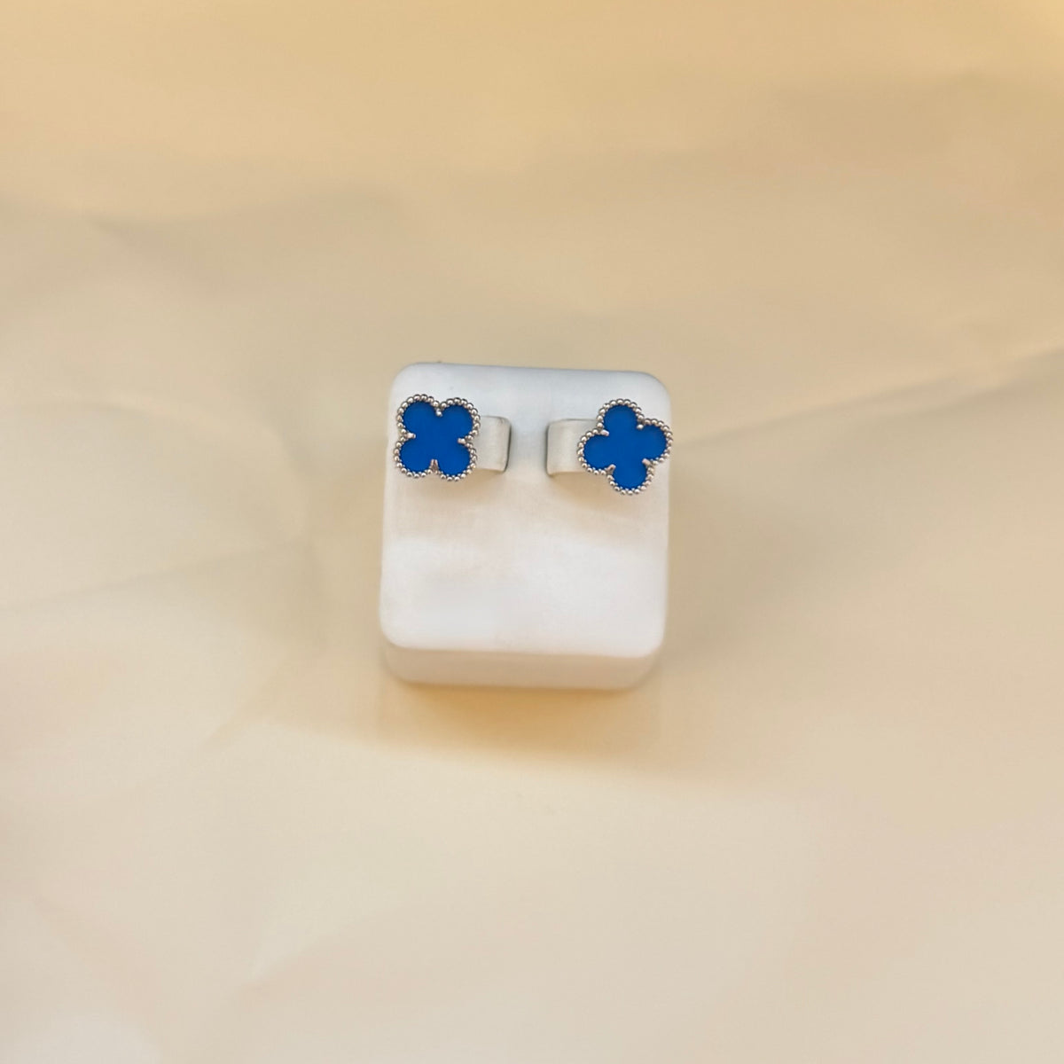 Clover Earring - Blue Agate size 15mm