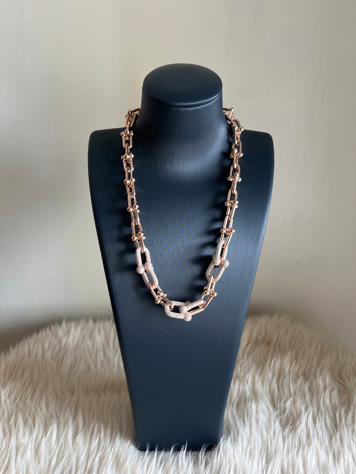 Lady Necklace