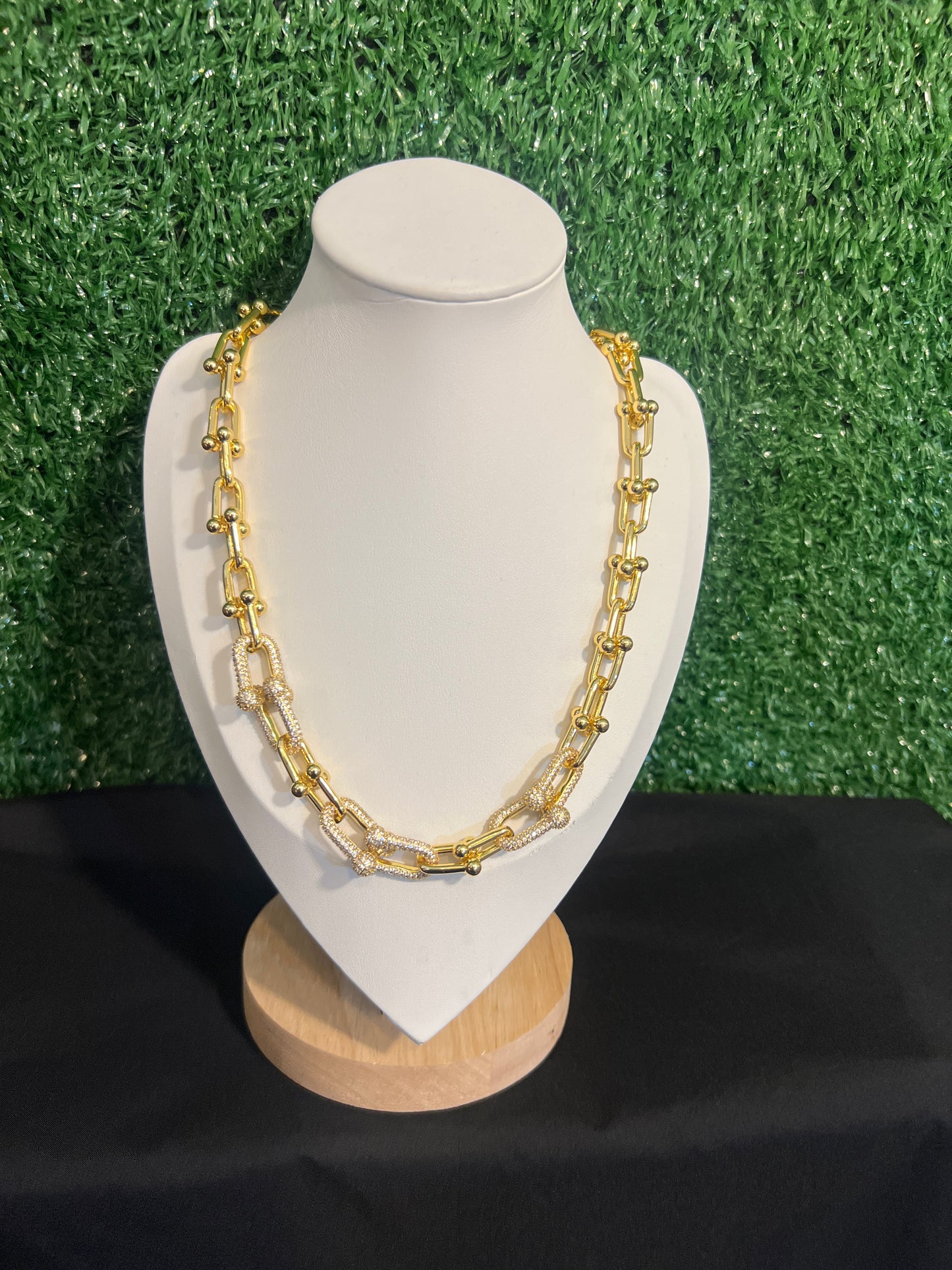 Lady Necklace