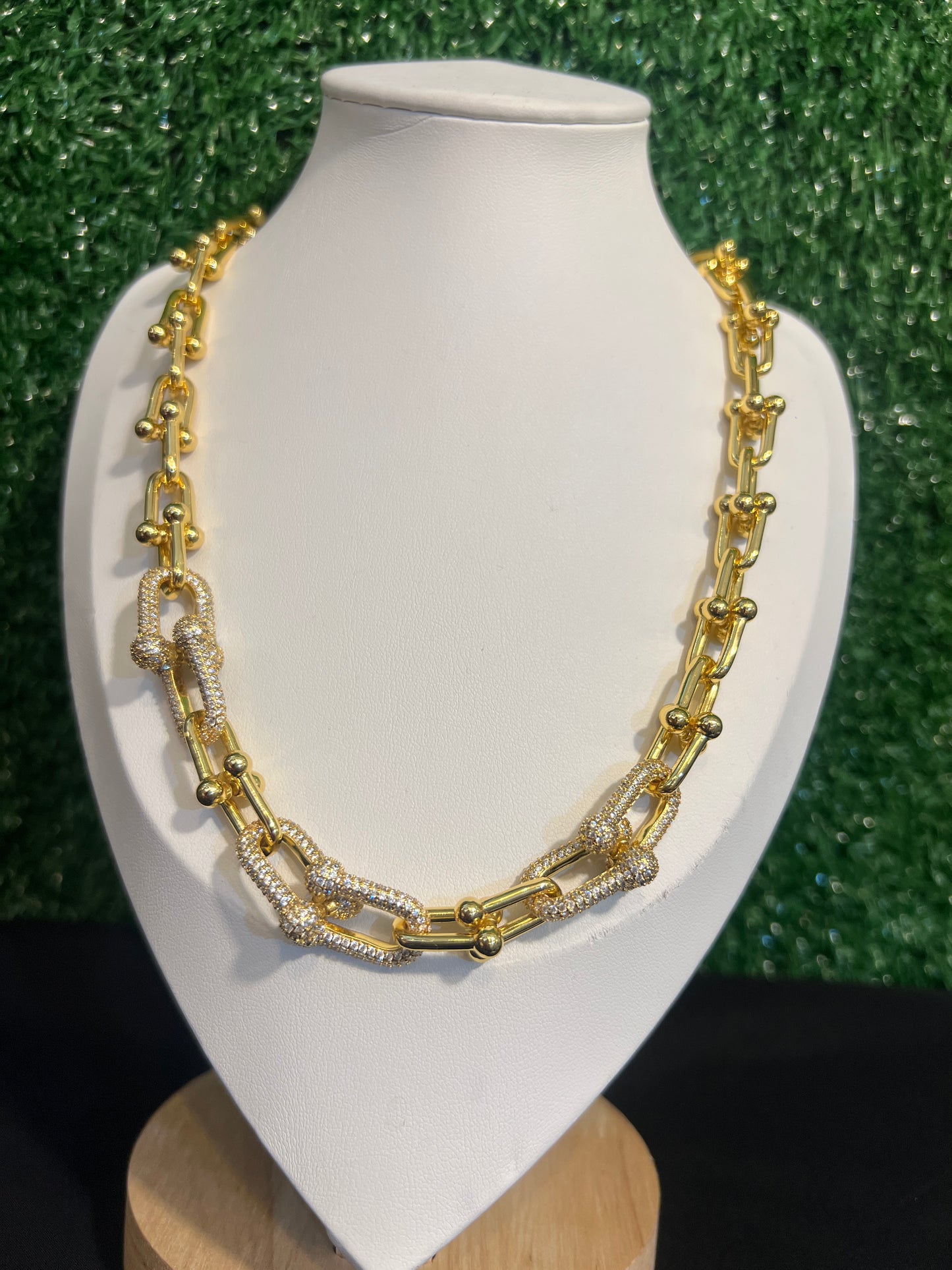 Lady Necklace