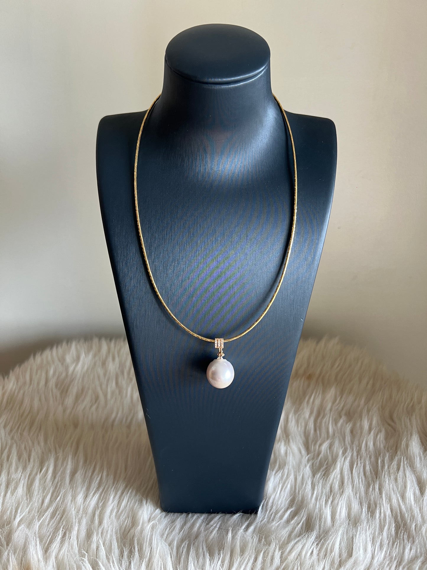 Rainnie Southsea Pendant