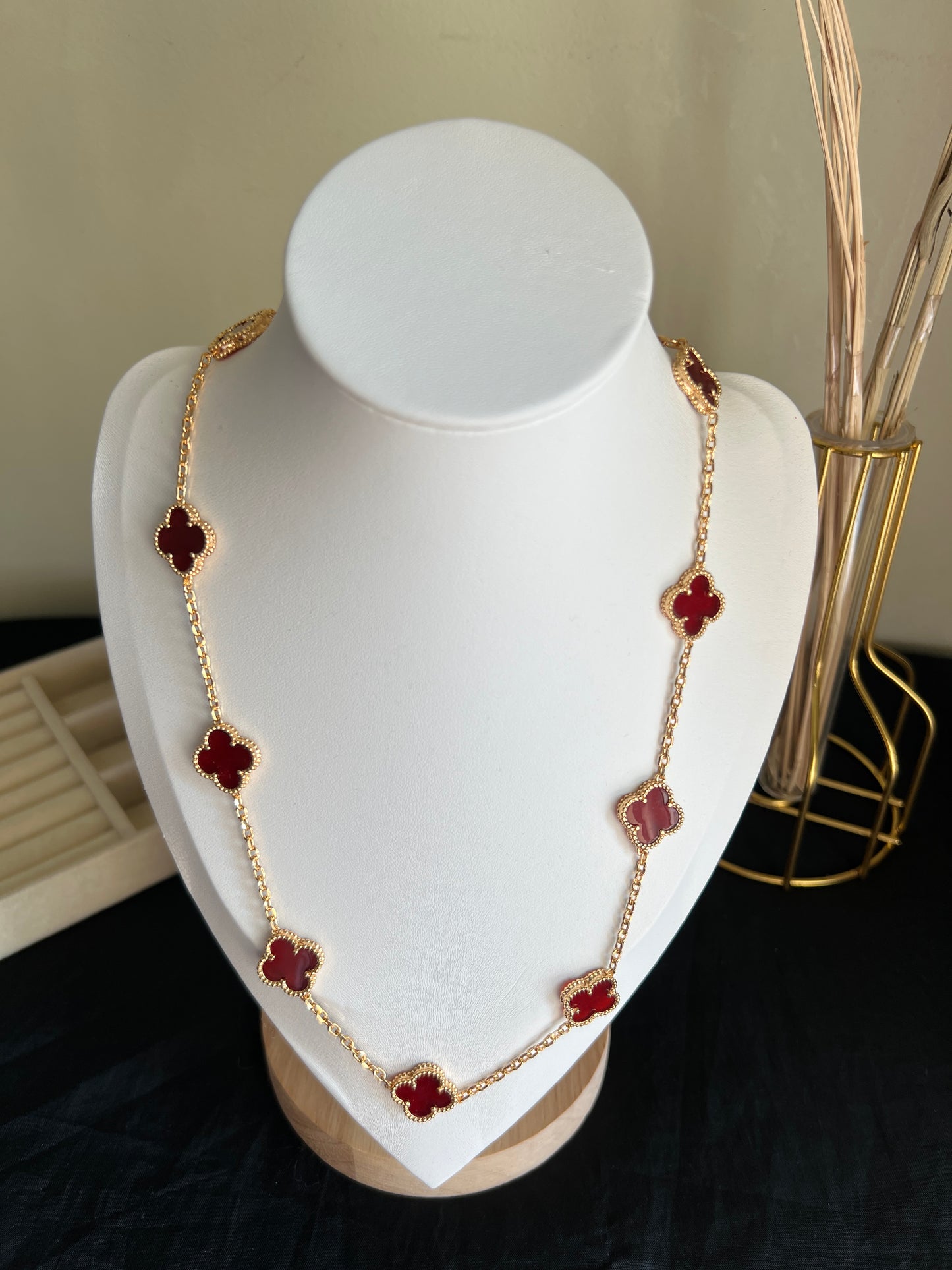 Alhambra Carnelian Necklace