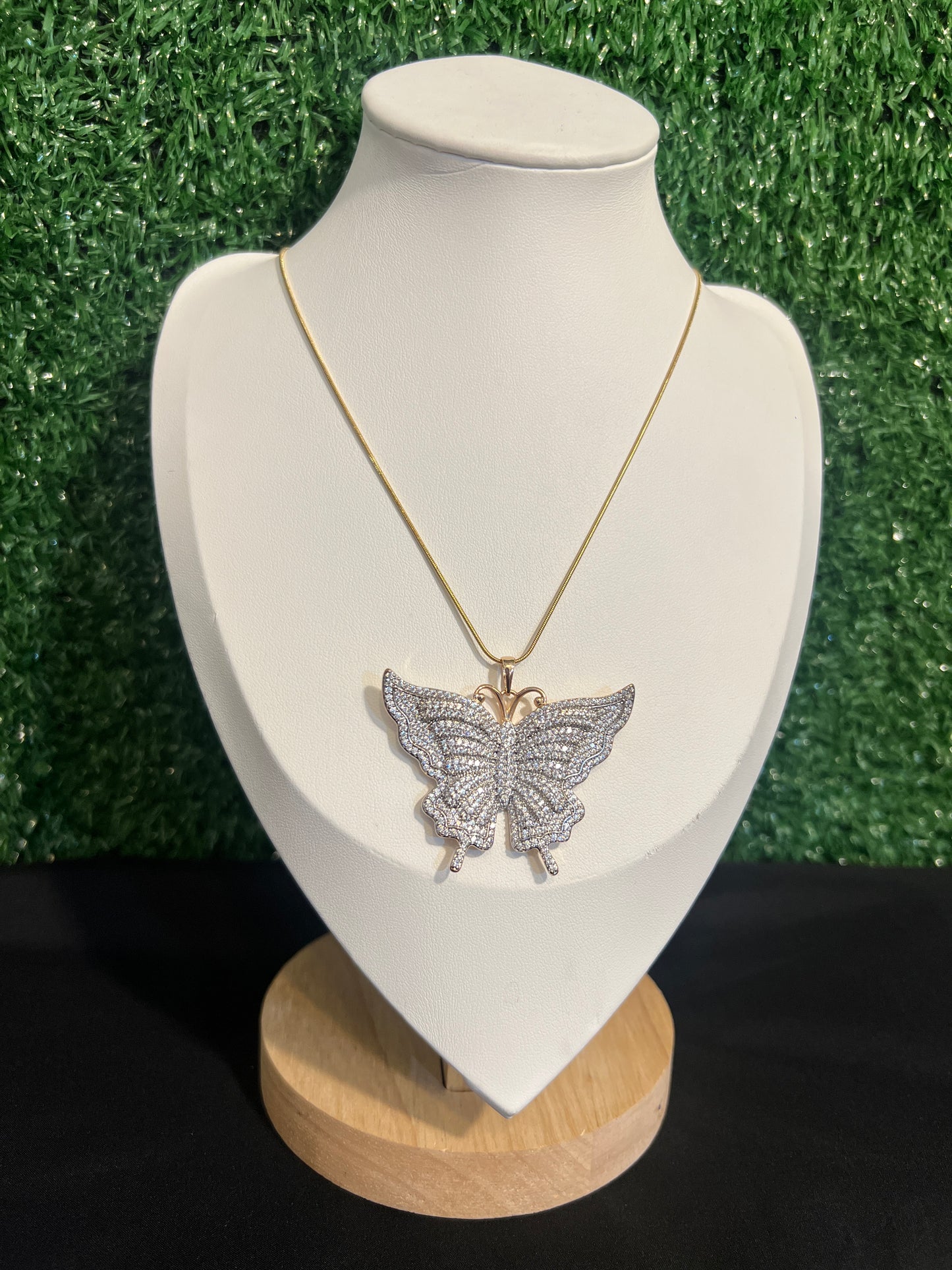 Samra Necklace