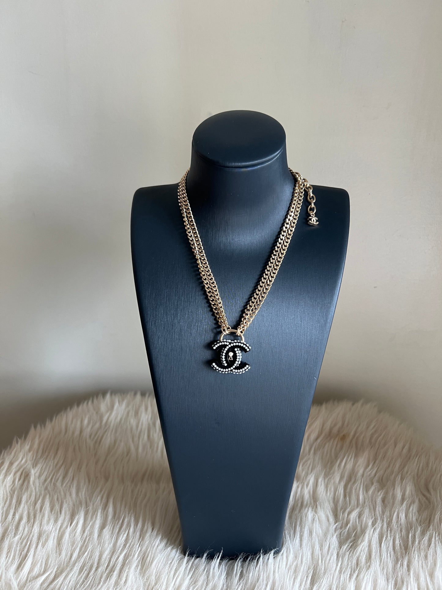 Laysah Necklace
