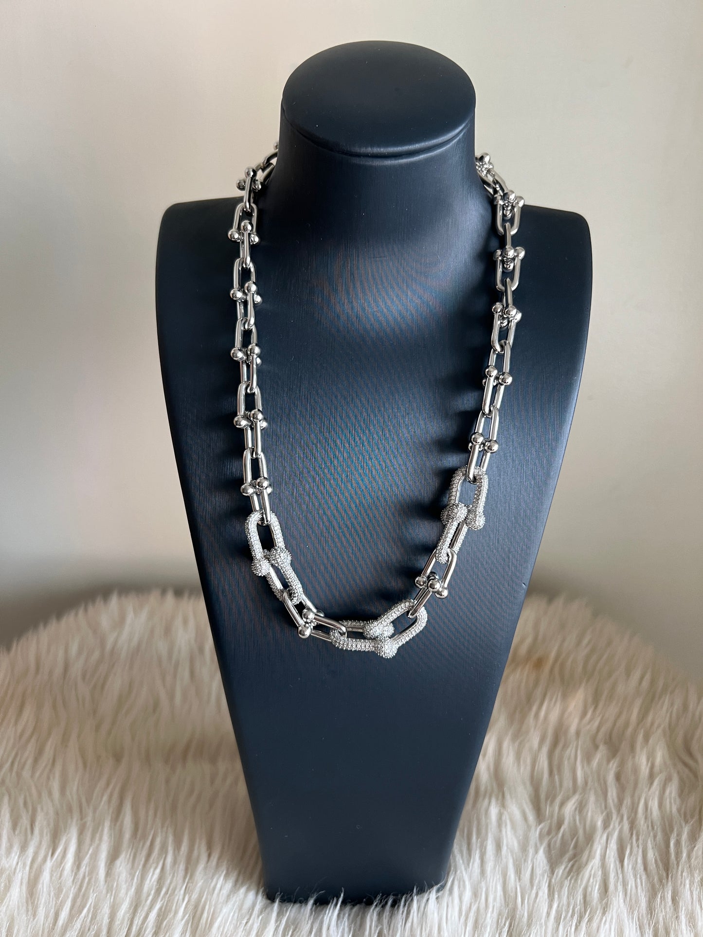 Lady Necklace