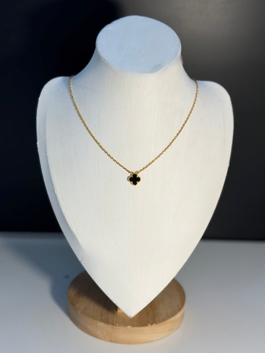 Centered Clover Necklace - Black Onyx size 10mm