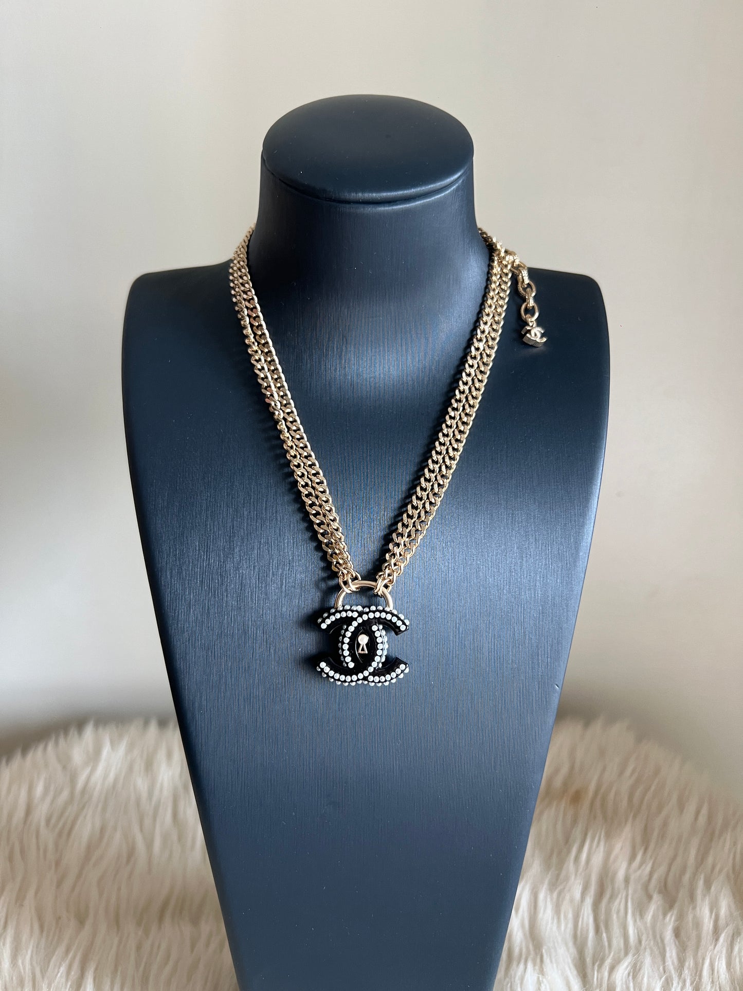 Laysah Necklace