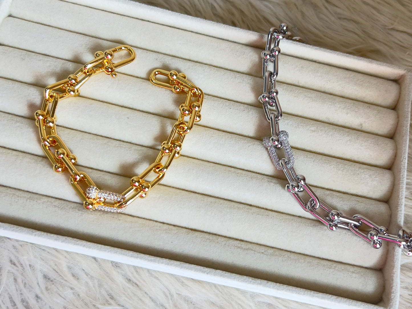 Lady Bracelet