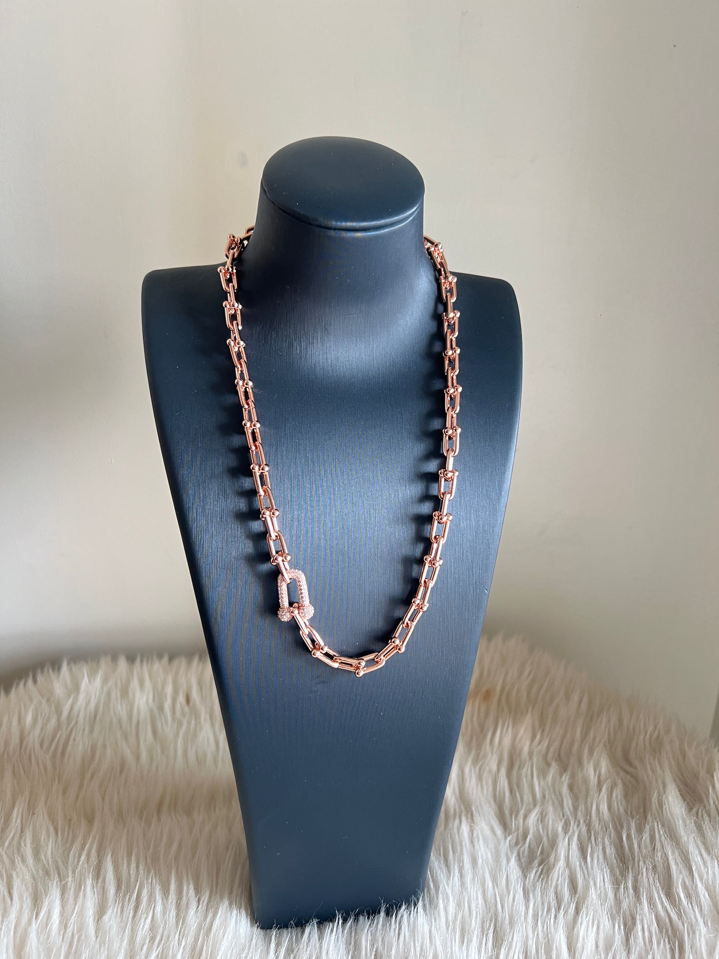 Lady Necklace